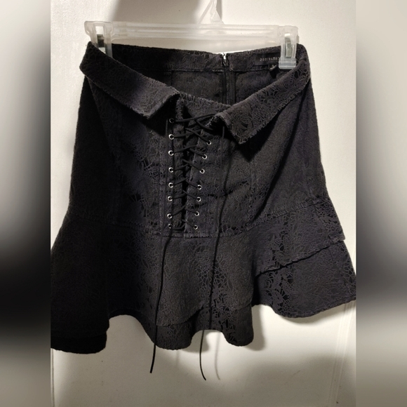 Dance & Marvel Dresses & Skirts - Cute lace up ruffled mini skirt